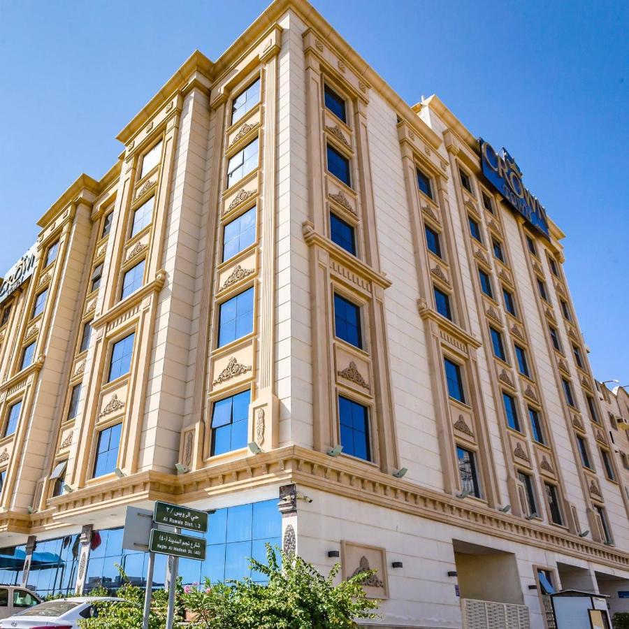 Crown Town Hotel 4*