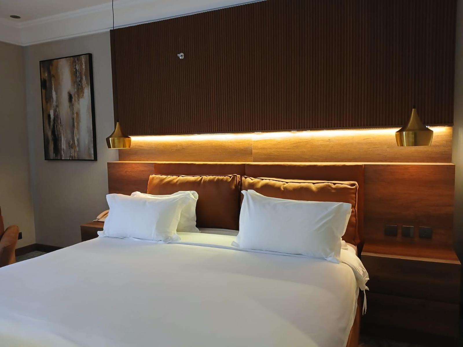 Hotel Crown Town 4*